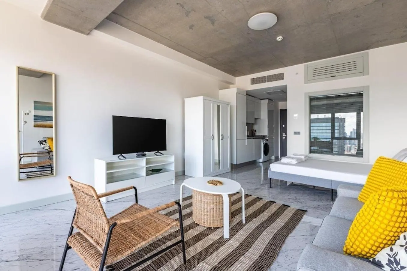 Scenic Bright Studio W Parking, Poolviews! #302 Istanbulská provincie 0*,  Turecko